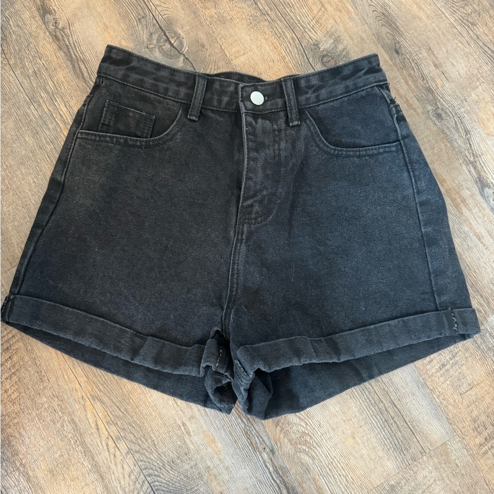 Black denim short